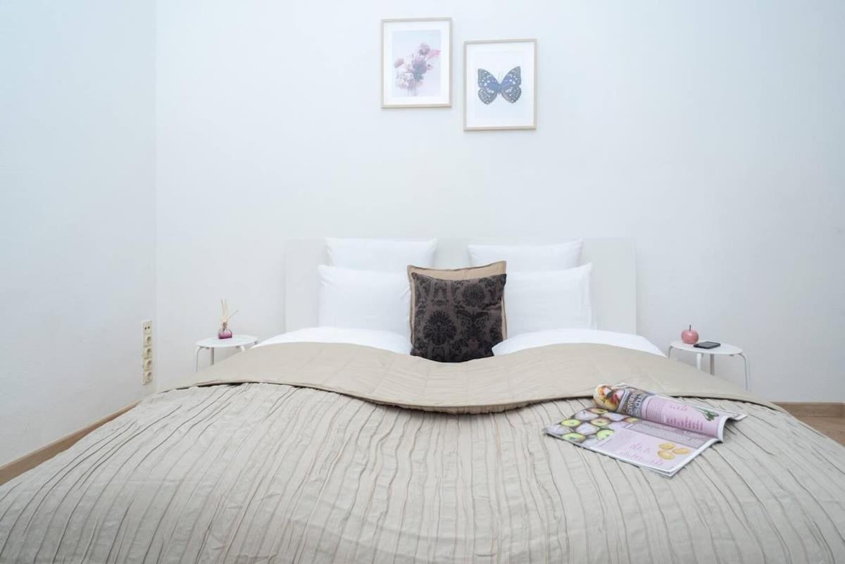 Convenient Apartment In The Heart Of Downtown Budapesta Exterior foto